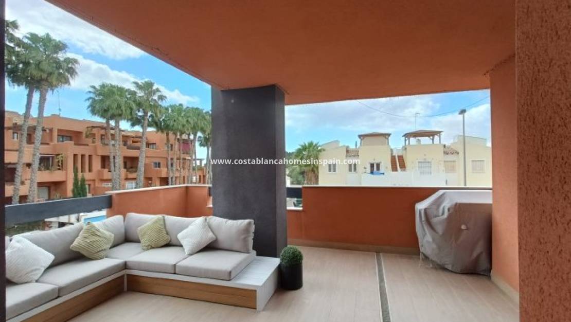 Revente - Apartment - Villamartin