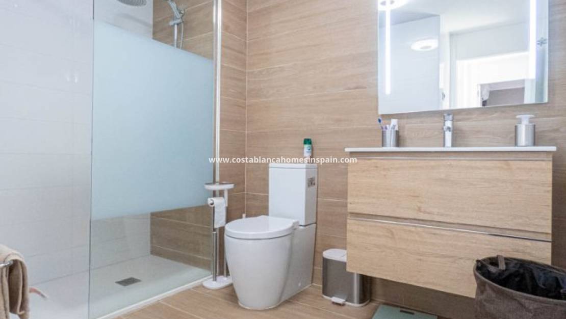 Revente - Apartment - Villamartin