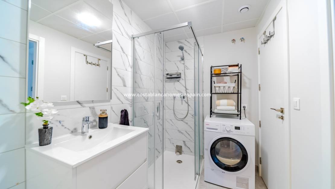 Revente - Apartment - Villamartin