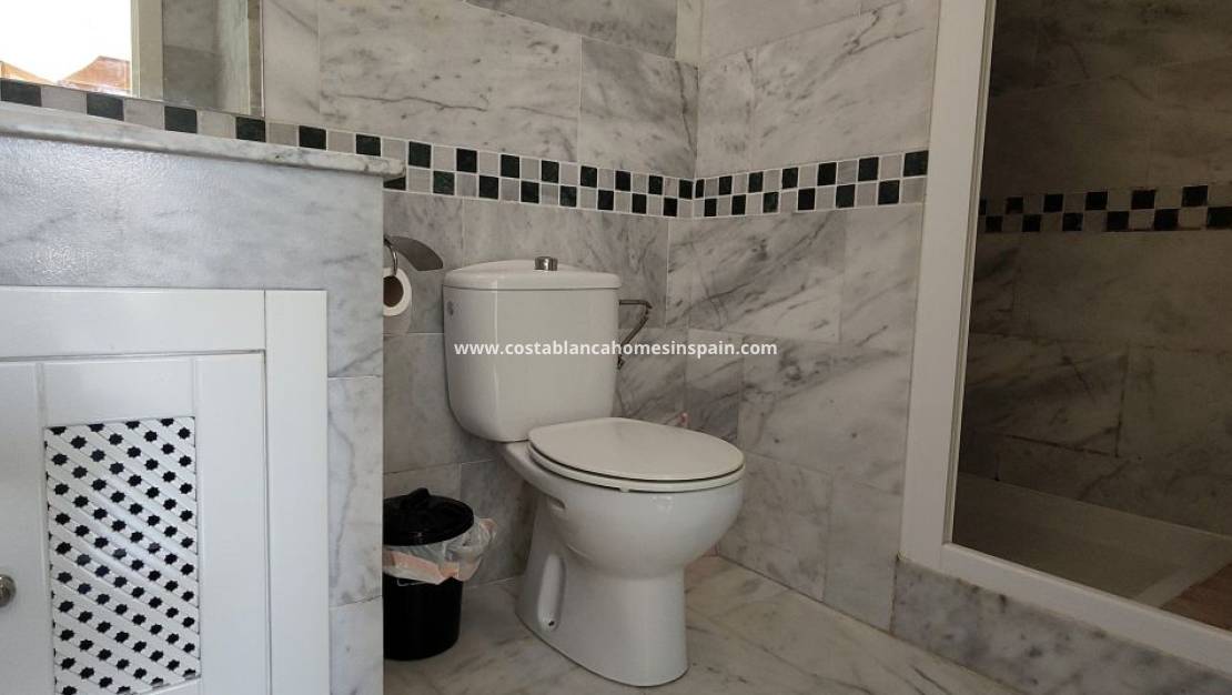 Revente - Apartment - Villamartin