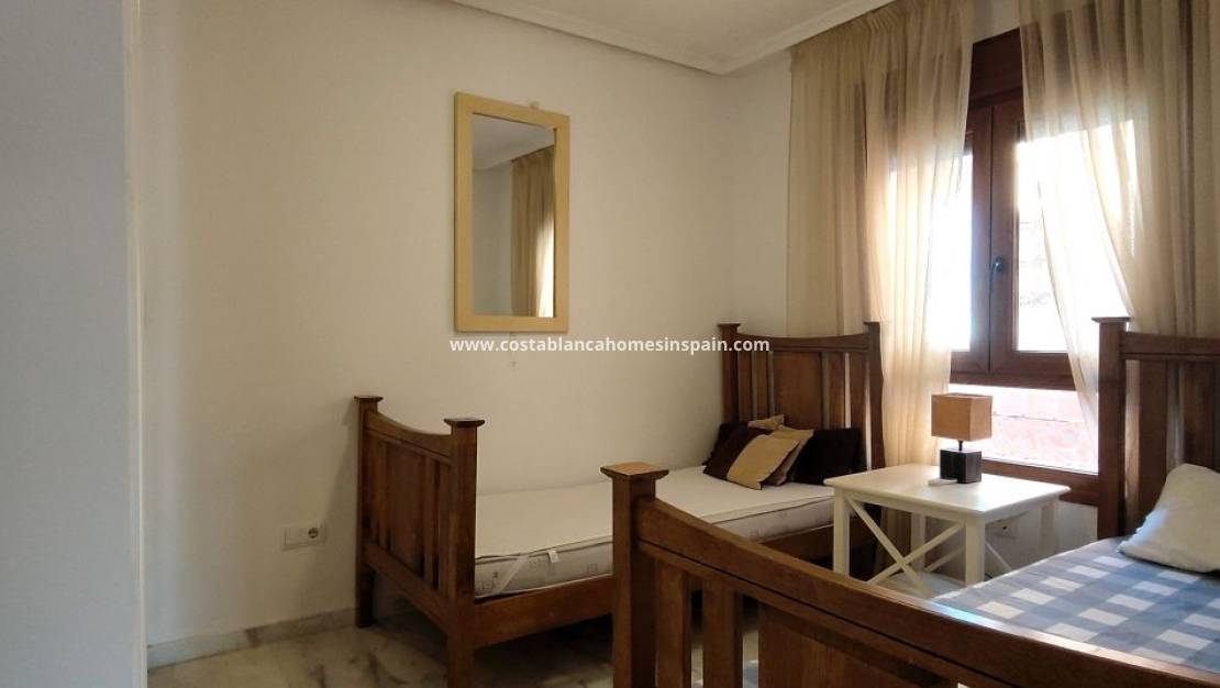 Revente - Apartment - Villamartin