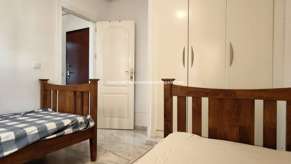 Revente - Apartment - Villamartin