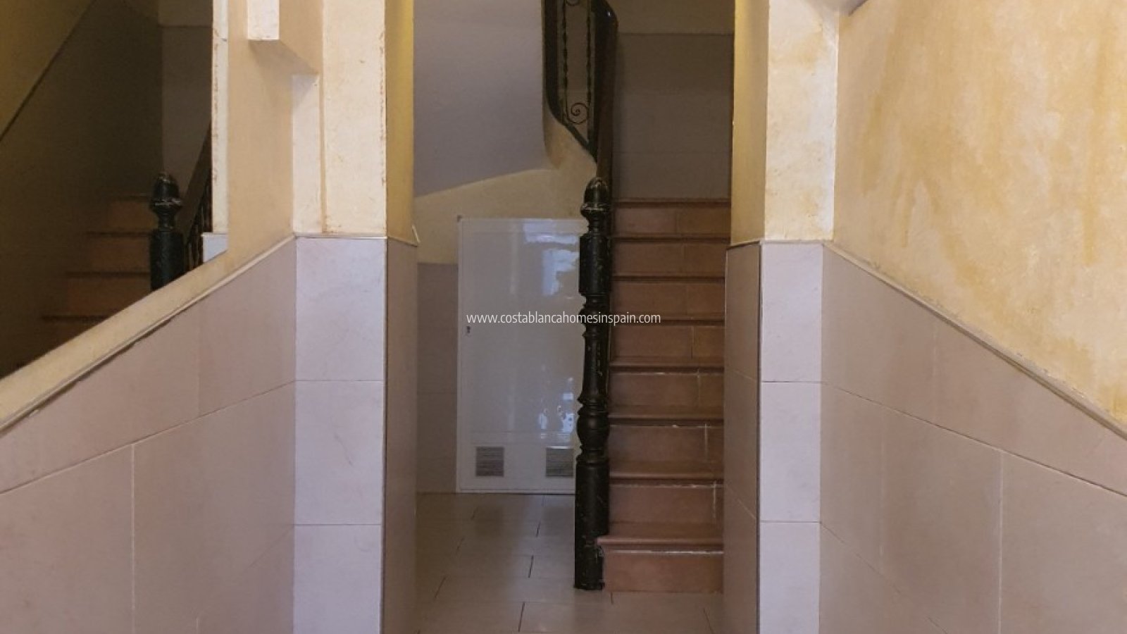 Revente - Building - Alicante - Casco antiguo