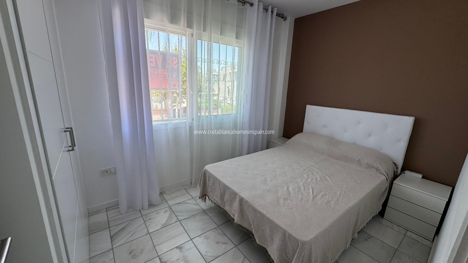 Revente - Bungalow - Torrevieja - Aguas Nuevas