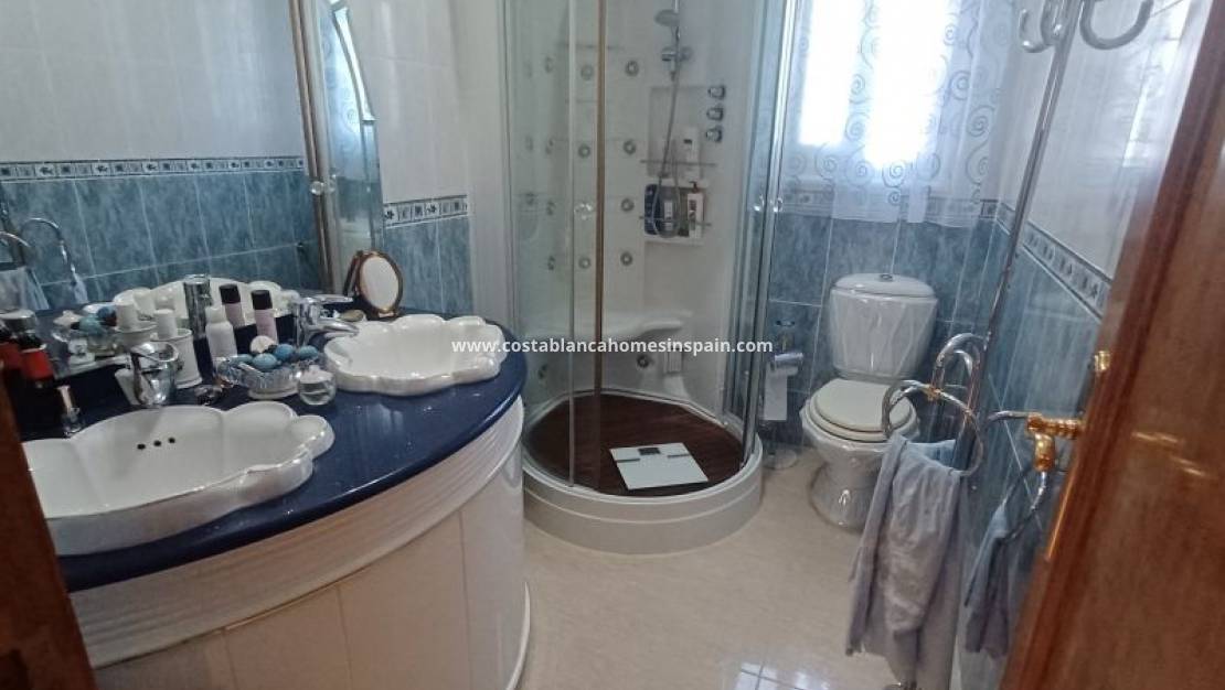 Revente -  - Campoamor