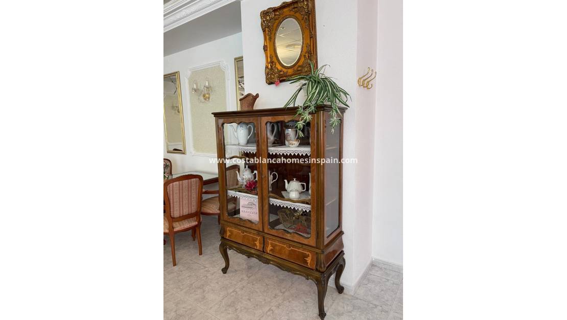 Revente - Commercial - Guardamar del Segura - Guardamar Playa