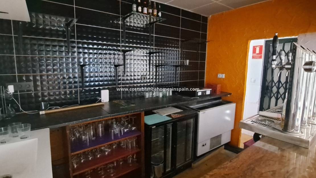 Revente - Commercial - Los Dolses