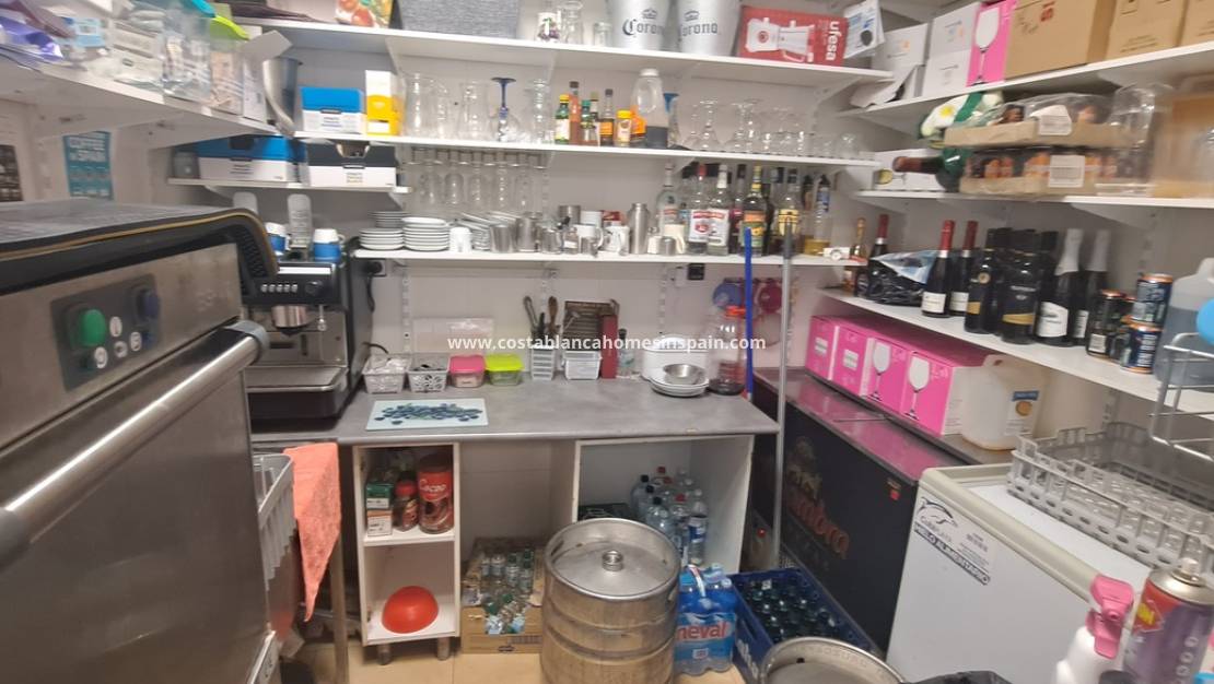 Revente - Commercial - Villamartin - Costa Blanca