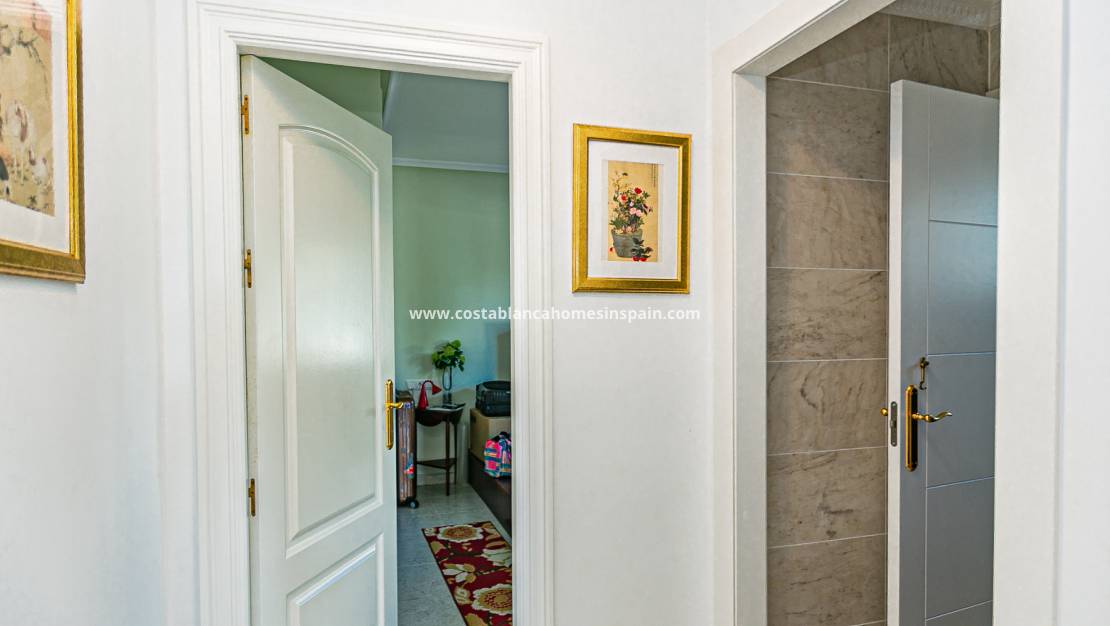 Revente - Detached Villa - Campoamor - Costa Blanca