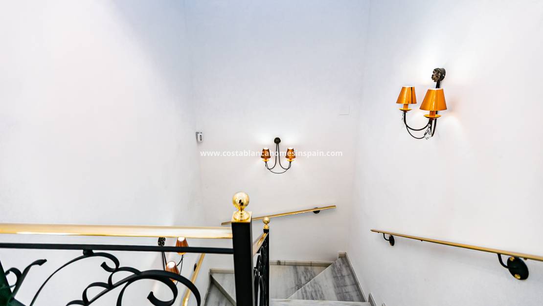 Revente - Detached Villa - Campoamor - Costa Blanca