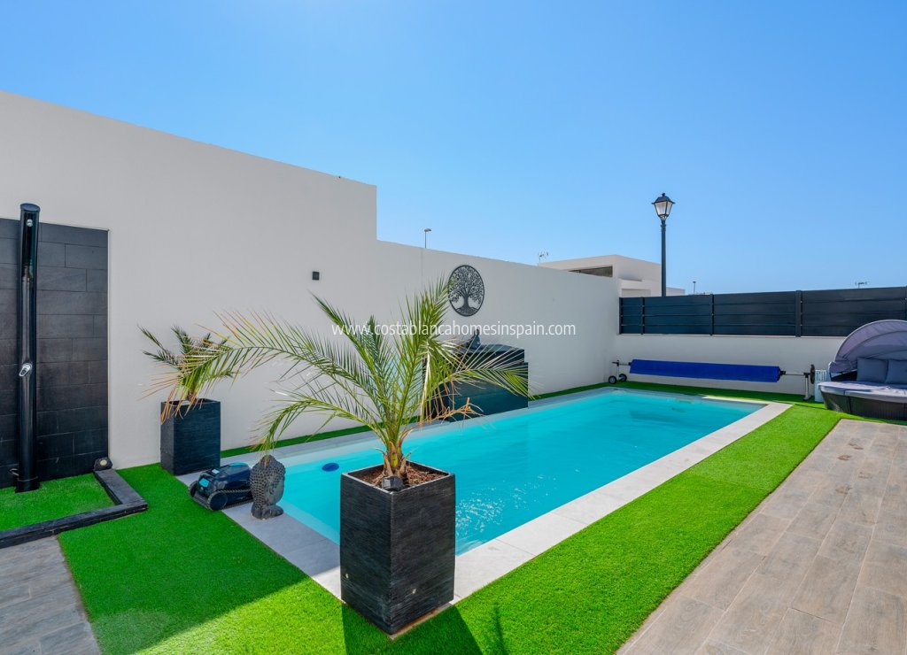 Revente - Detached Villa - Fortuna - Urbanizacion las kalendas