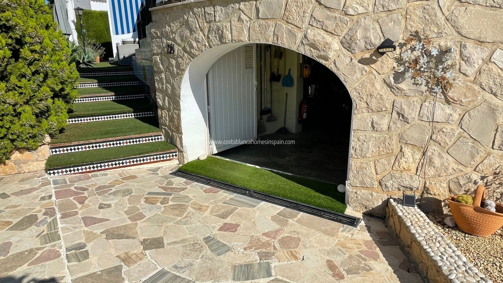 Revente - Detached Villa - l'Alfas del Pi