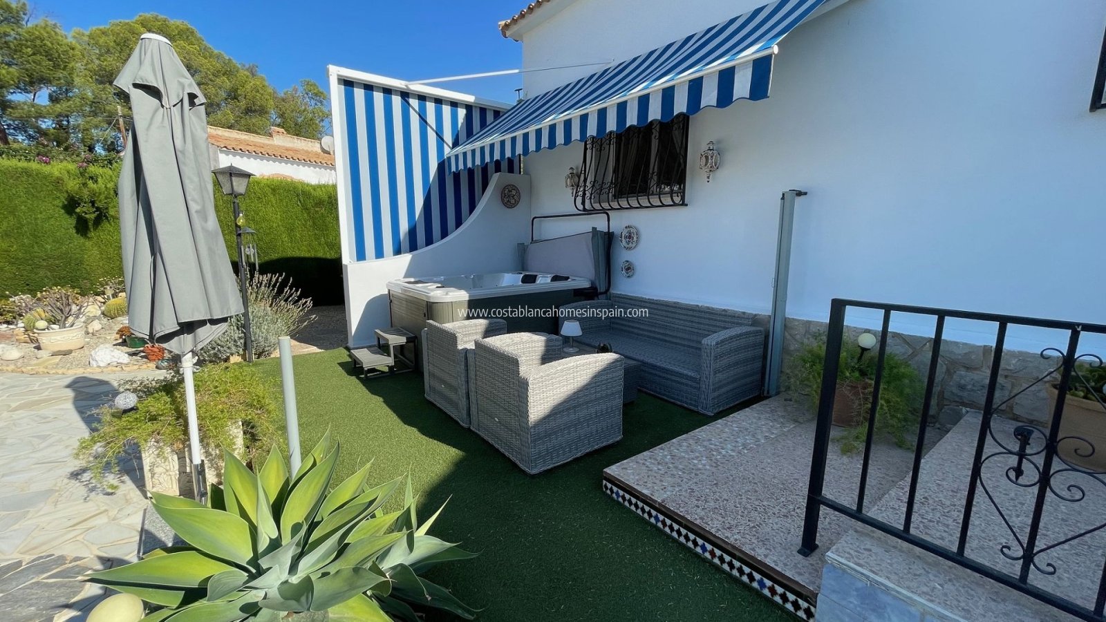 Revente - Detached Villa - l'Alfas del Pi