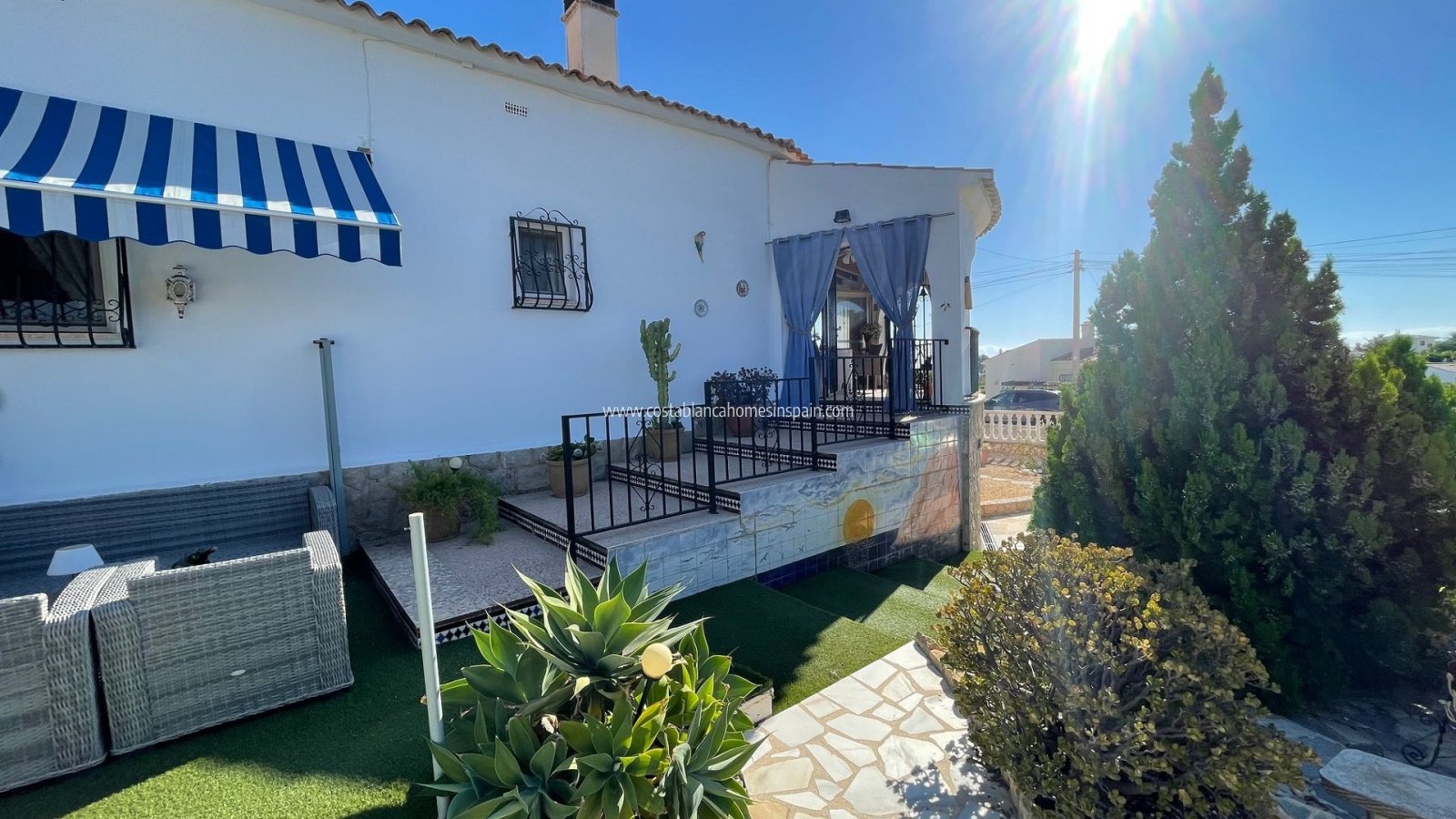 Revente - Detached Villa - l'Alfas del Pi