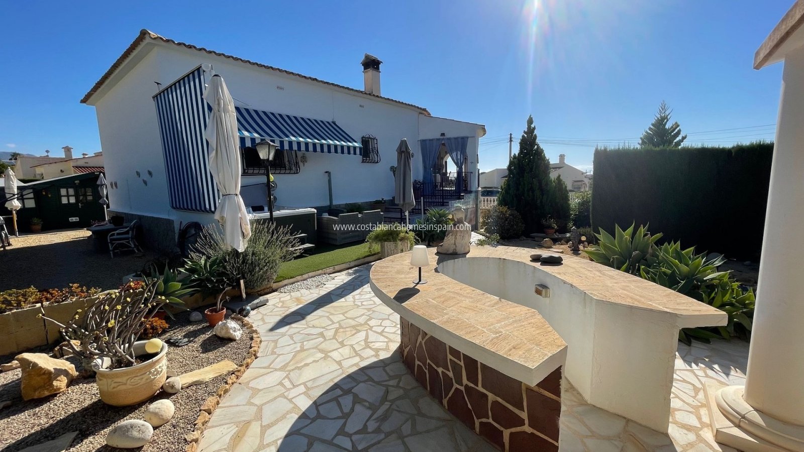 Revente - Detached Villa - l'Alfas del Pi
