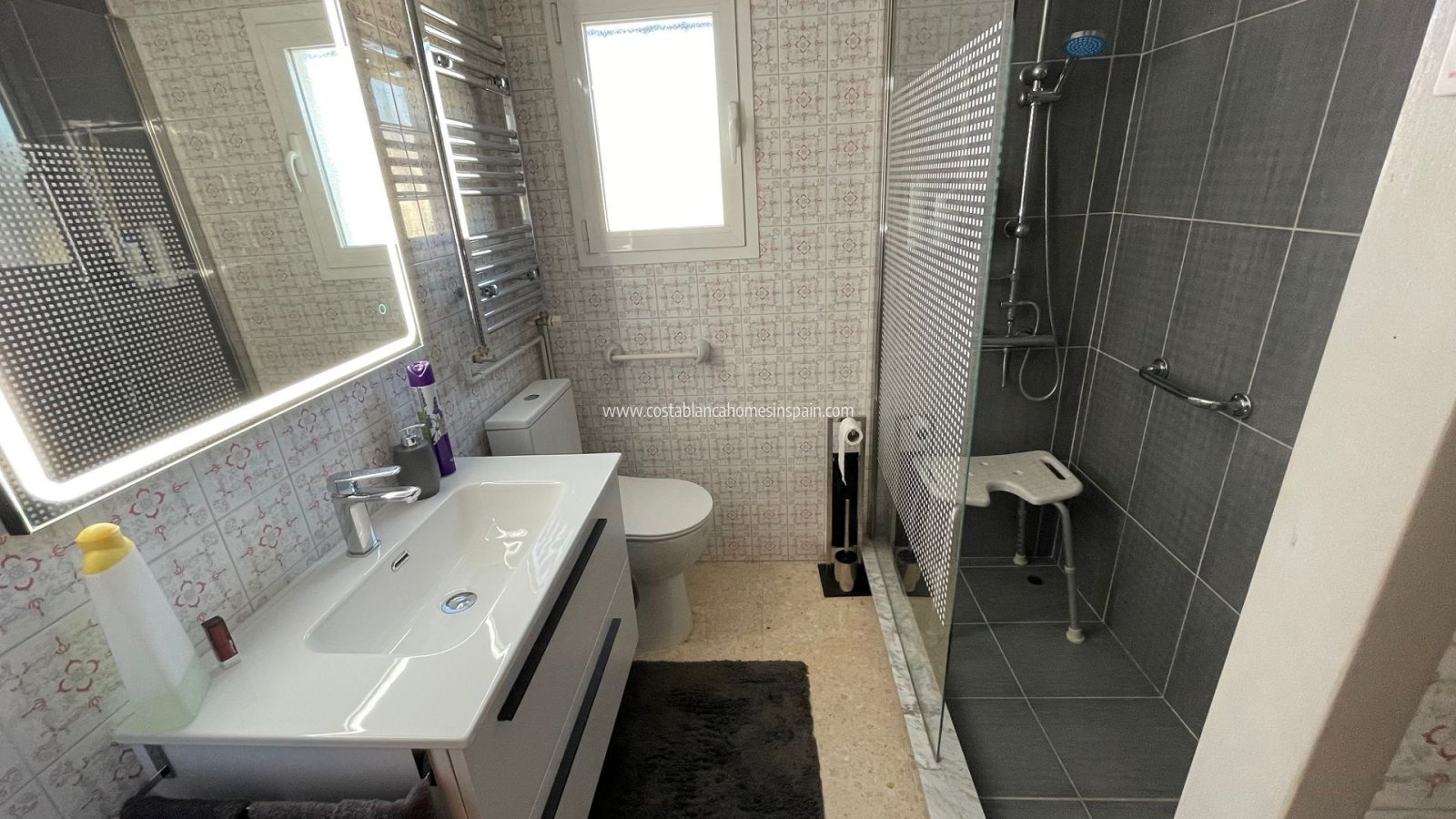 Revente - Detached Villa - l'Alfas del Pi