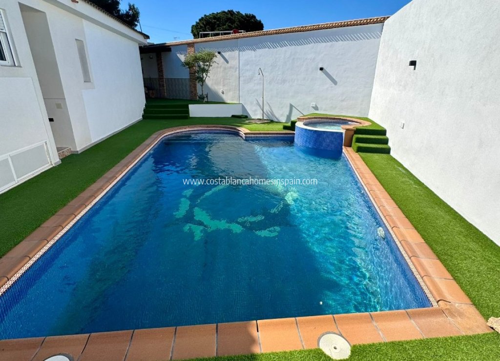 Revente - Detached Villa - Los Balcones - Torrevieja