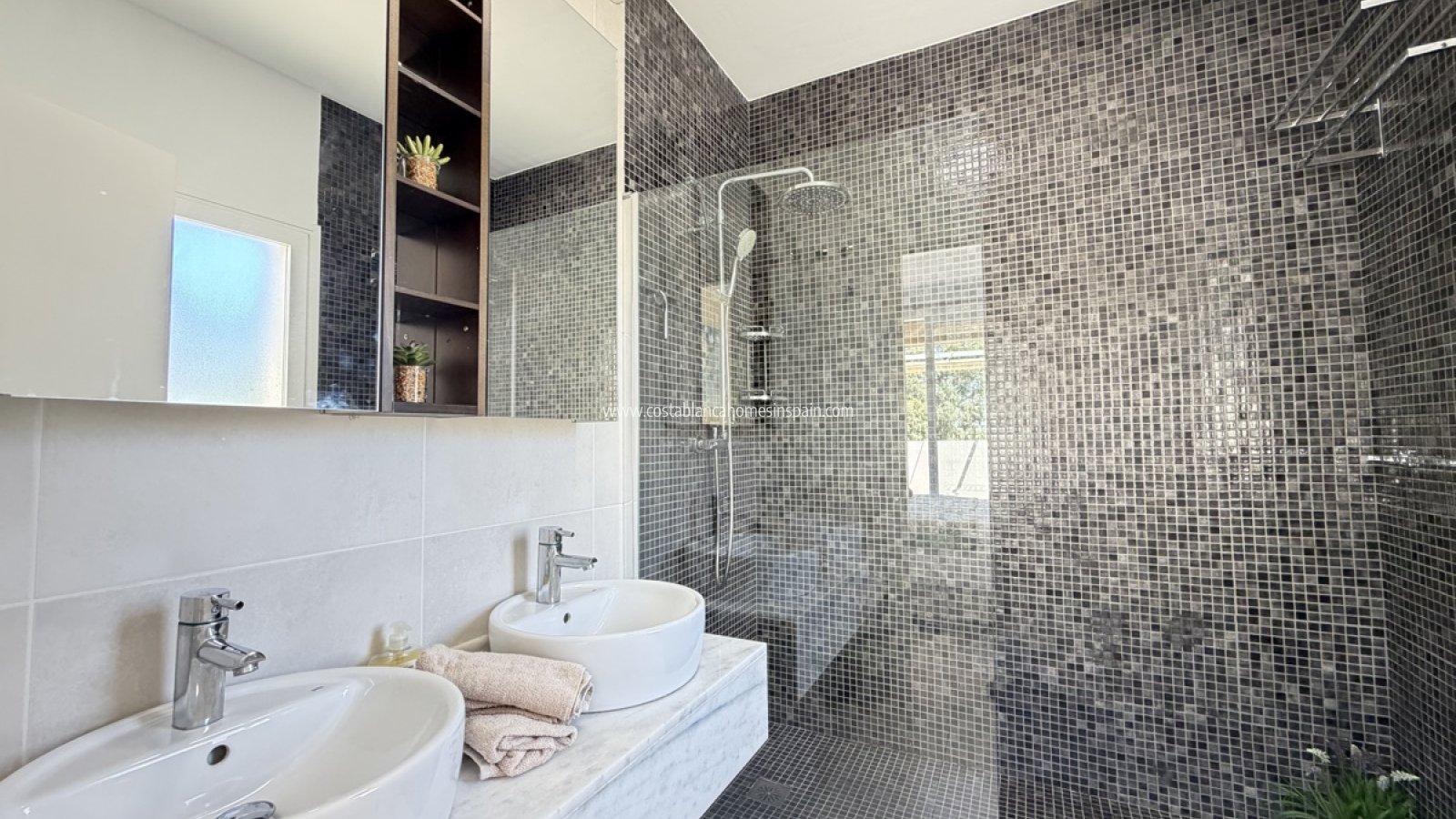 Revente - Detached Villa - Mil Palmeras