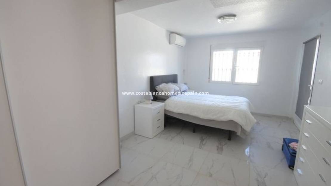 Revente - Detached Villa - Orihuela Costa - La Zenia