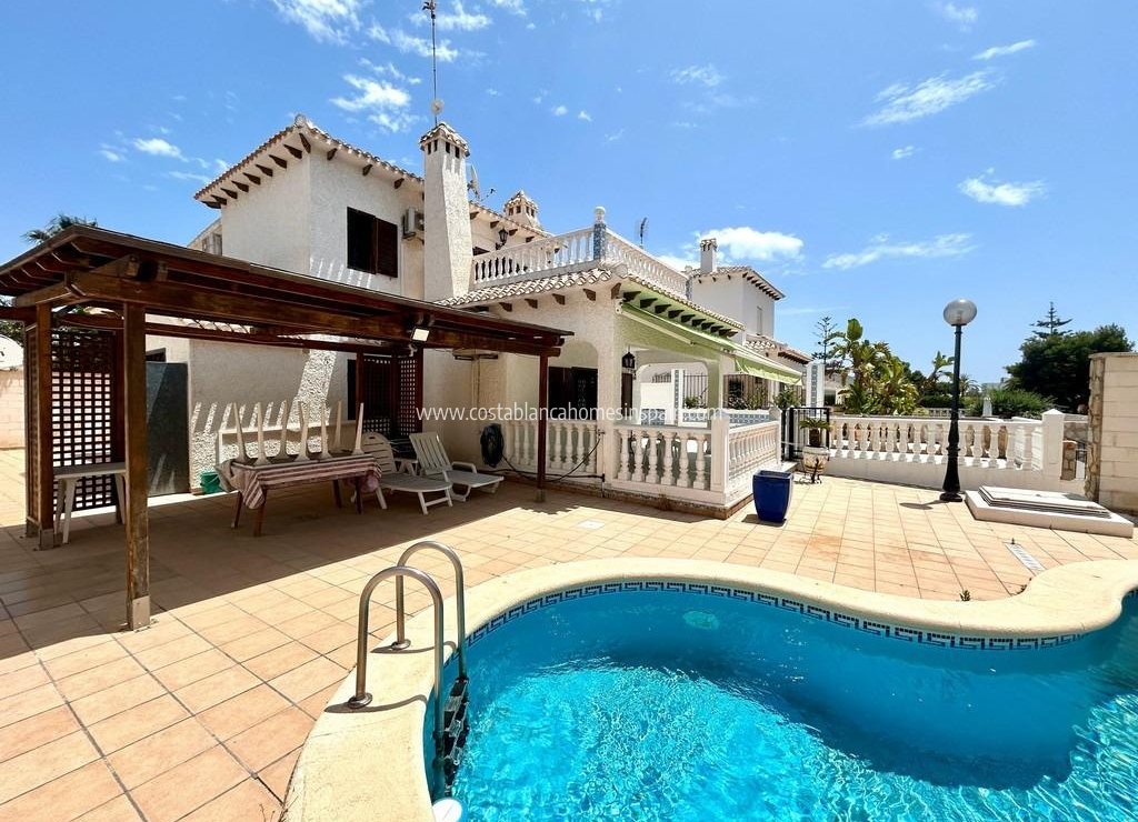 Revente - Detached Villa - Orihuela Costa - La Zenia