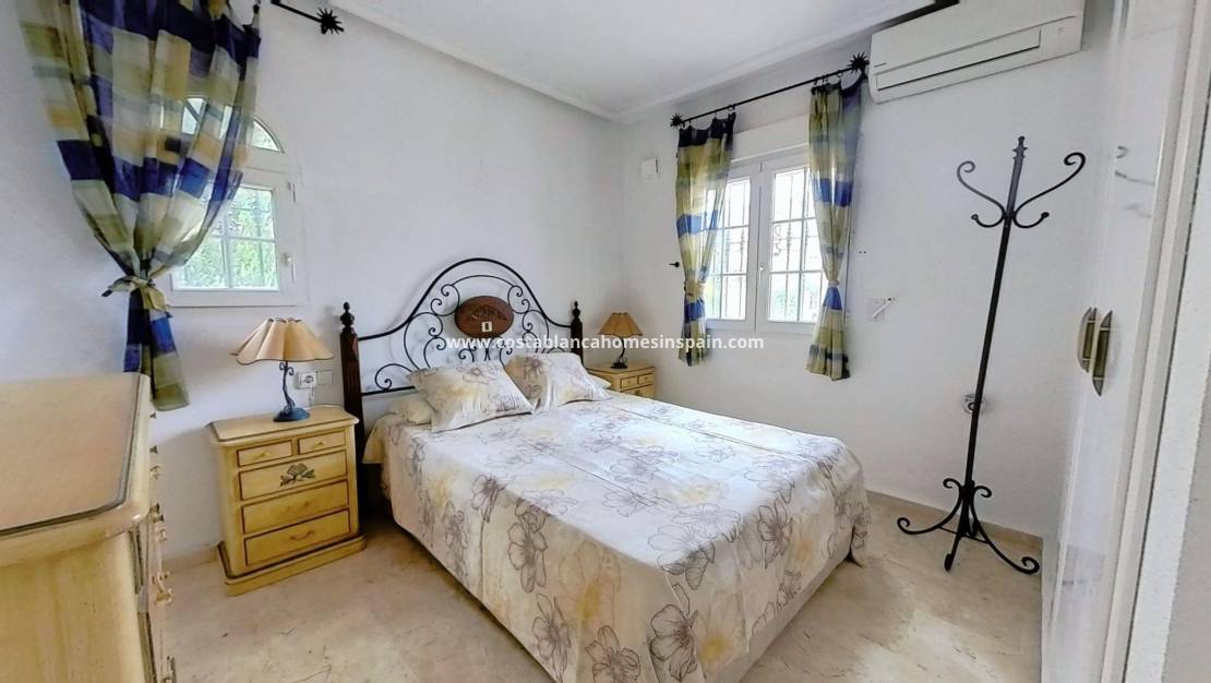 Revente - Detached Villa - Orihuela Costa - Los Dolses