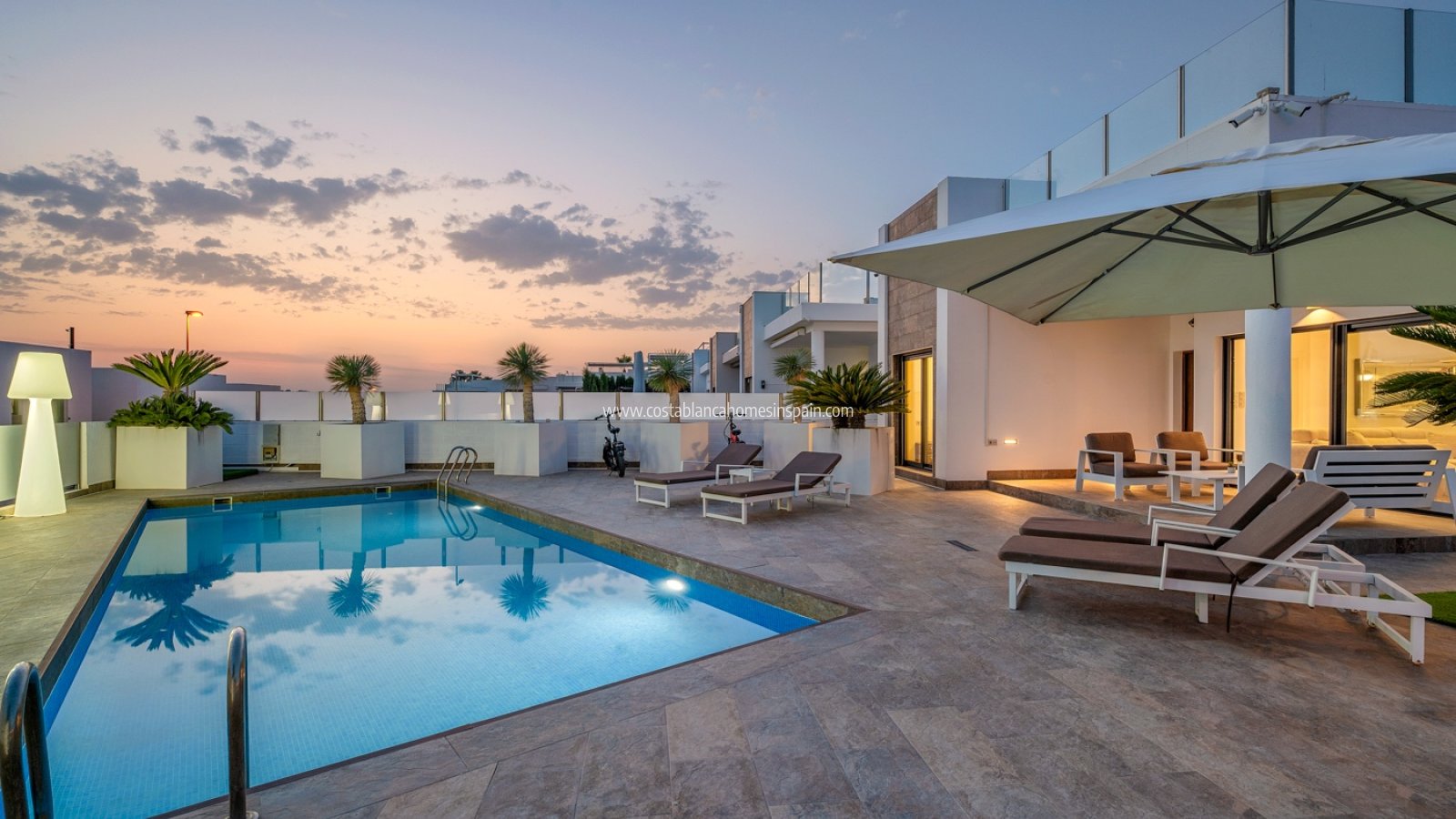 Revente - Detached Villa - Orihuela Costa - Villamartin
