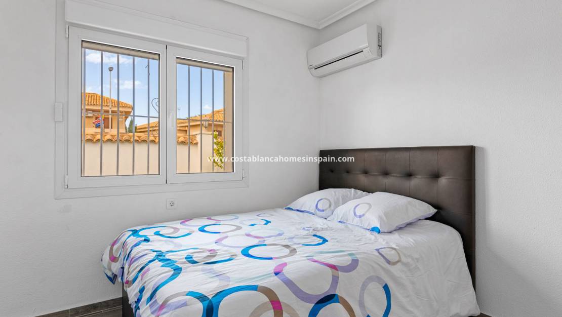 Revente - Detached Villa - Playa Flamenca - Costa Blanca South