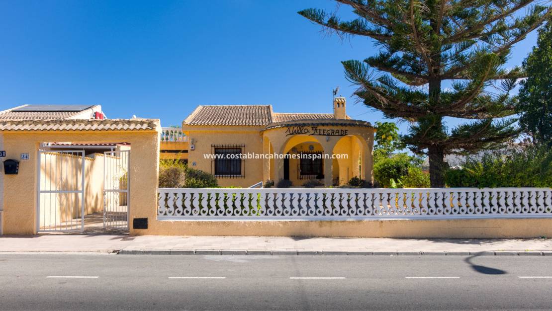 Revente - Detached Villa - Torrevieja - La Siesta - El Salado -  Torreta