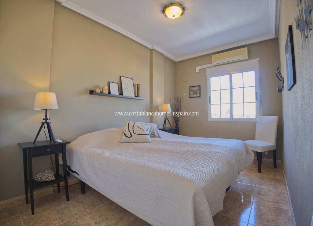 Revente - Detached Villa - Torrevieja