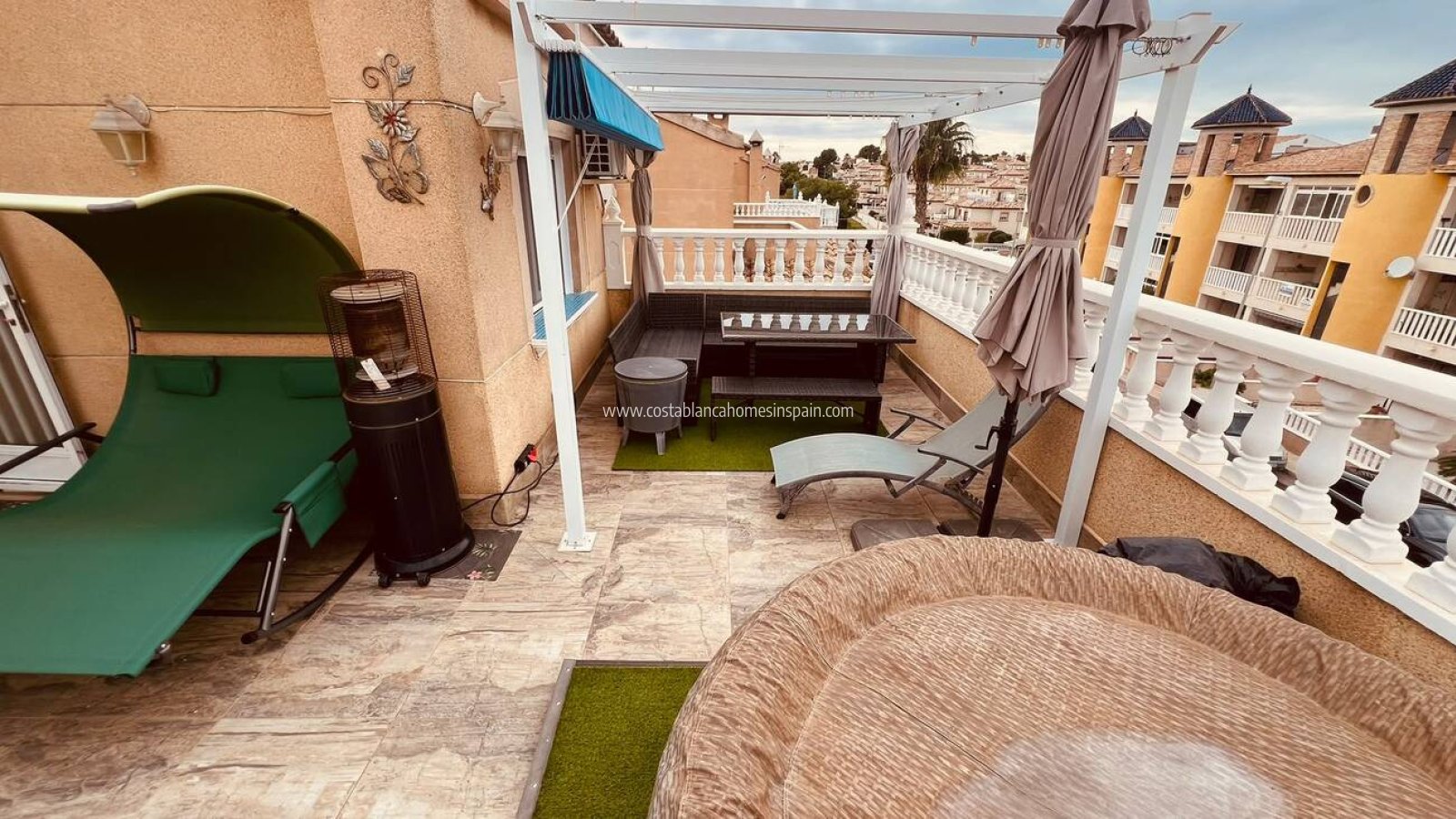 Revente - Detached Villa - Villamartin - Costa Blanca