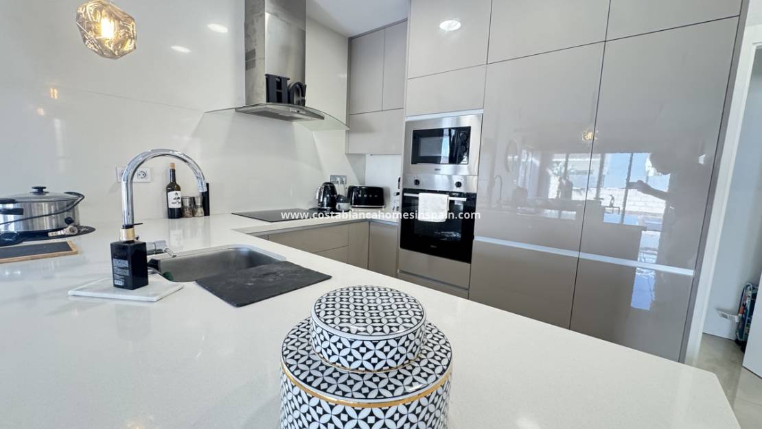 Revente - Detached Villa - Villamartin - Pau 26