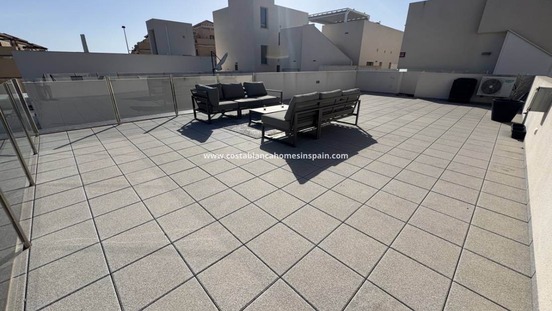 Revente - Detached Villa - Villamartin - Pau 26