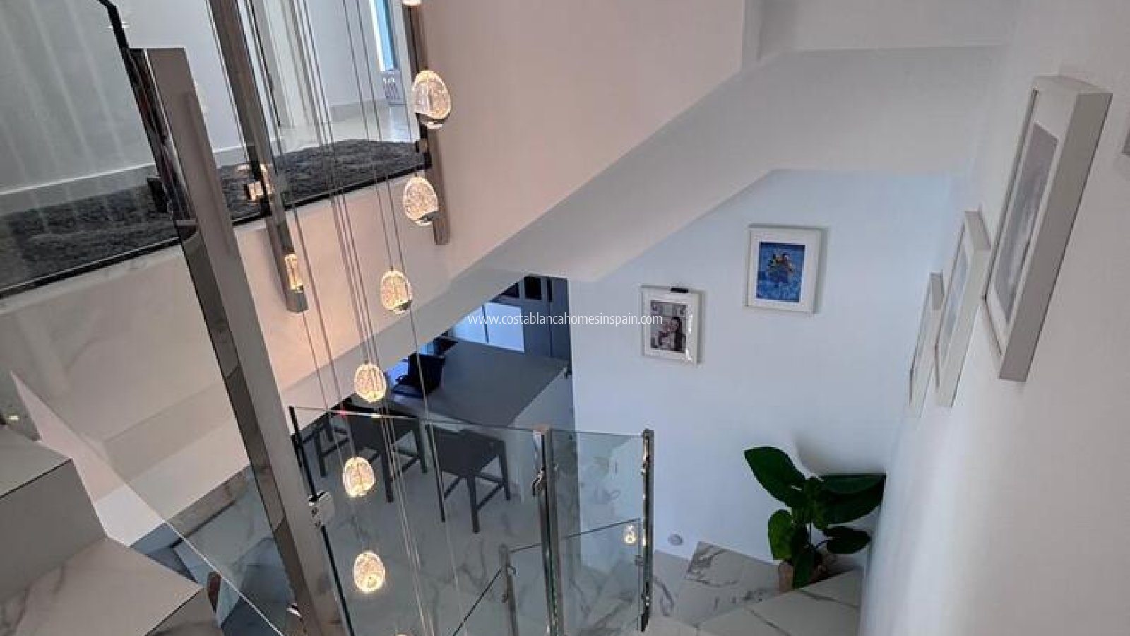 Revente - Detached Villa - Villamartin - Pau 8