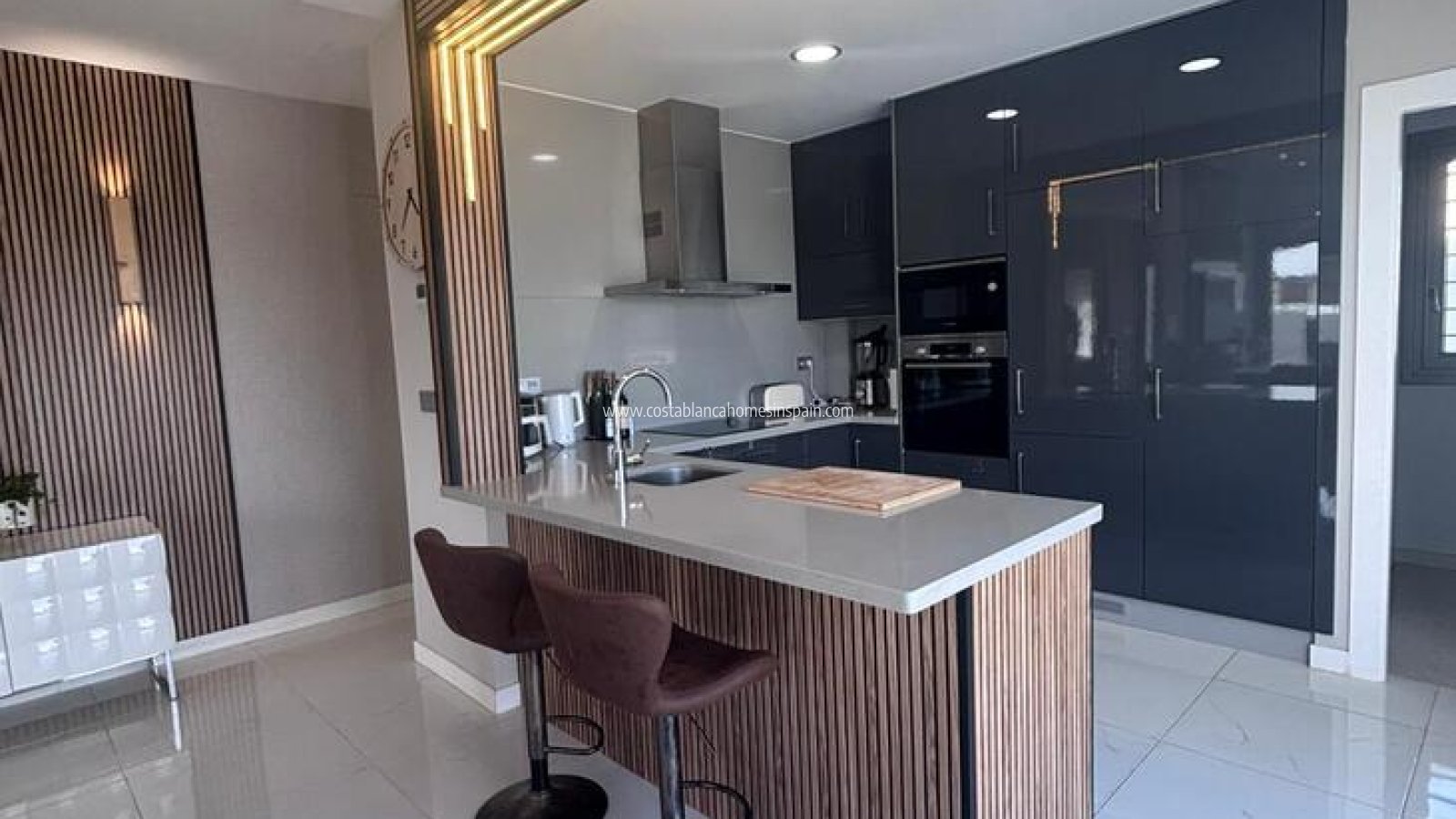 Revente - Detached Villa - Villamartin - Pau 8