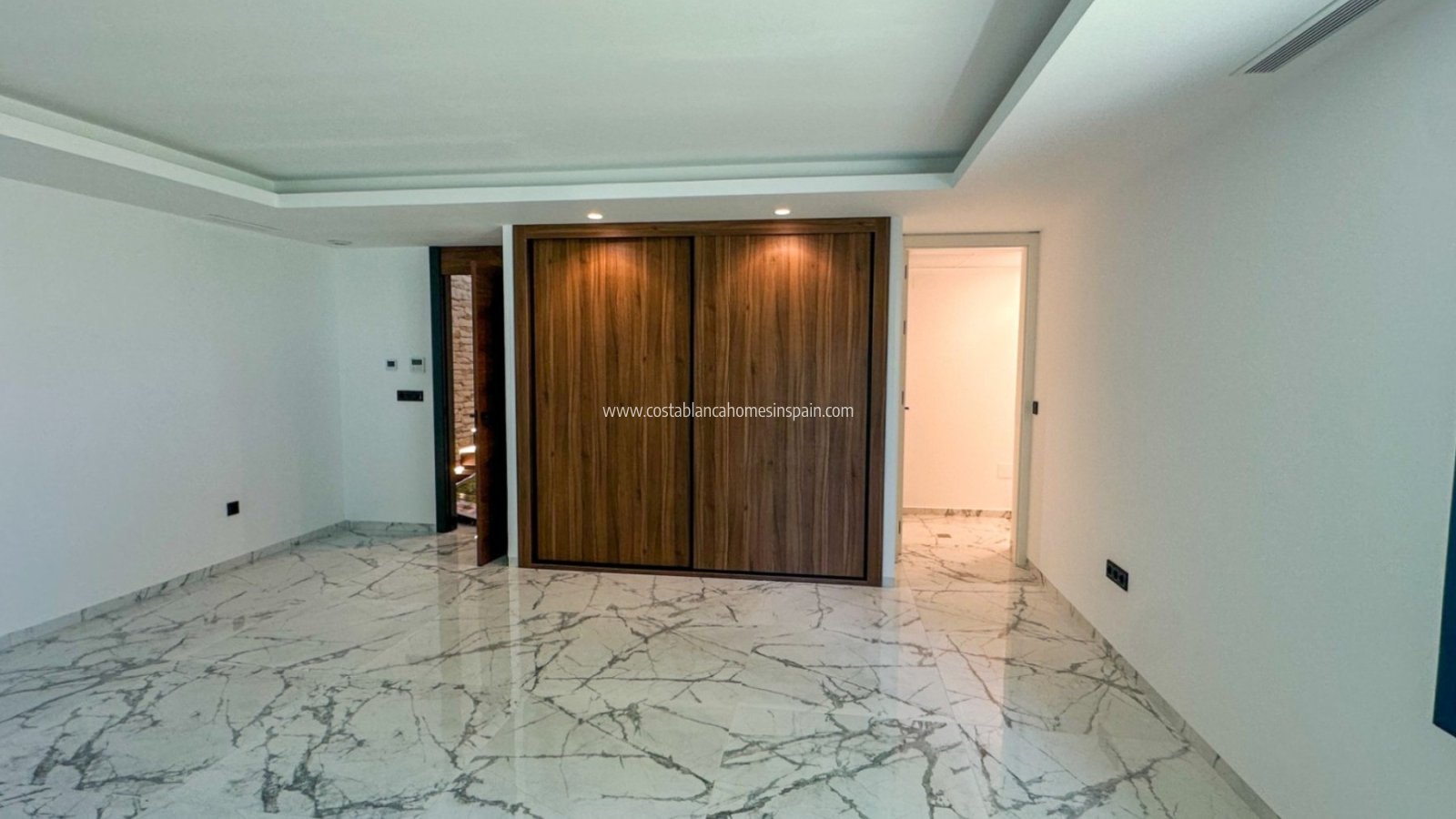 Revente - Detached Villa - Villamartin