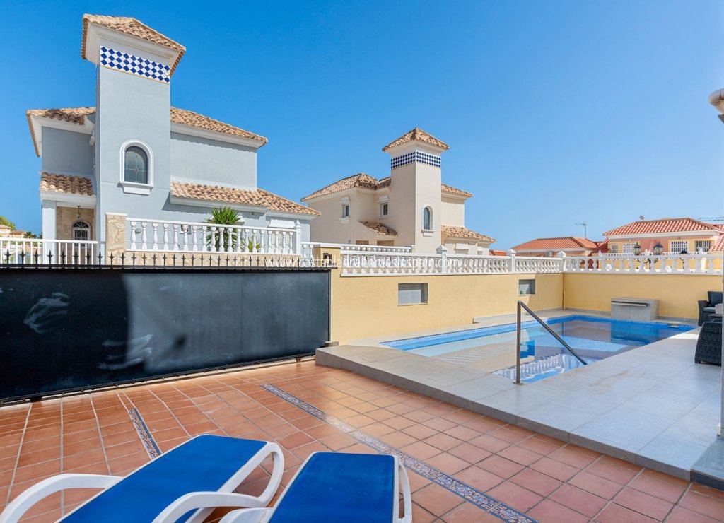 Revente - Detached Villa - Villamartin