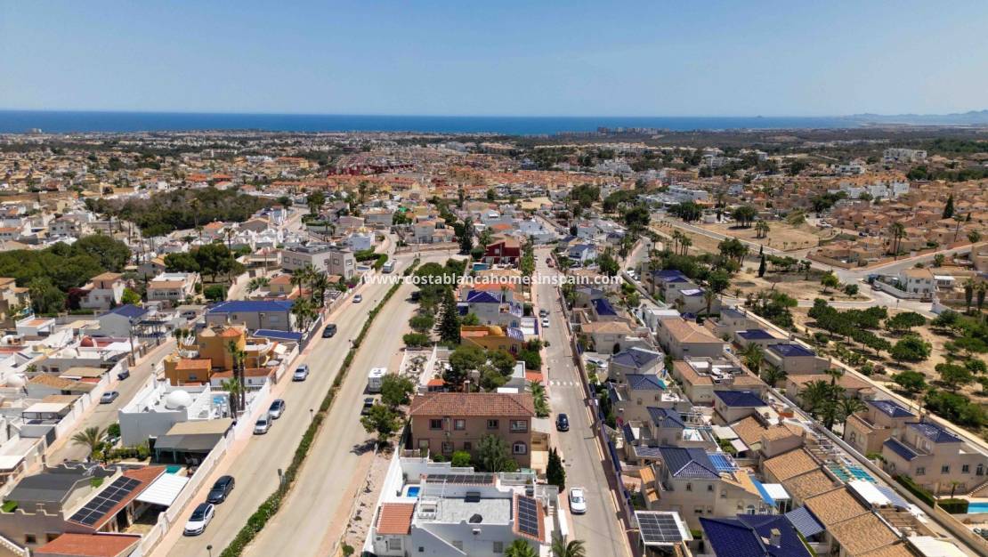 Revente - Detached Villa - Villamartin