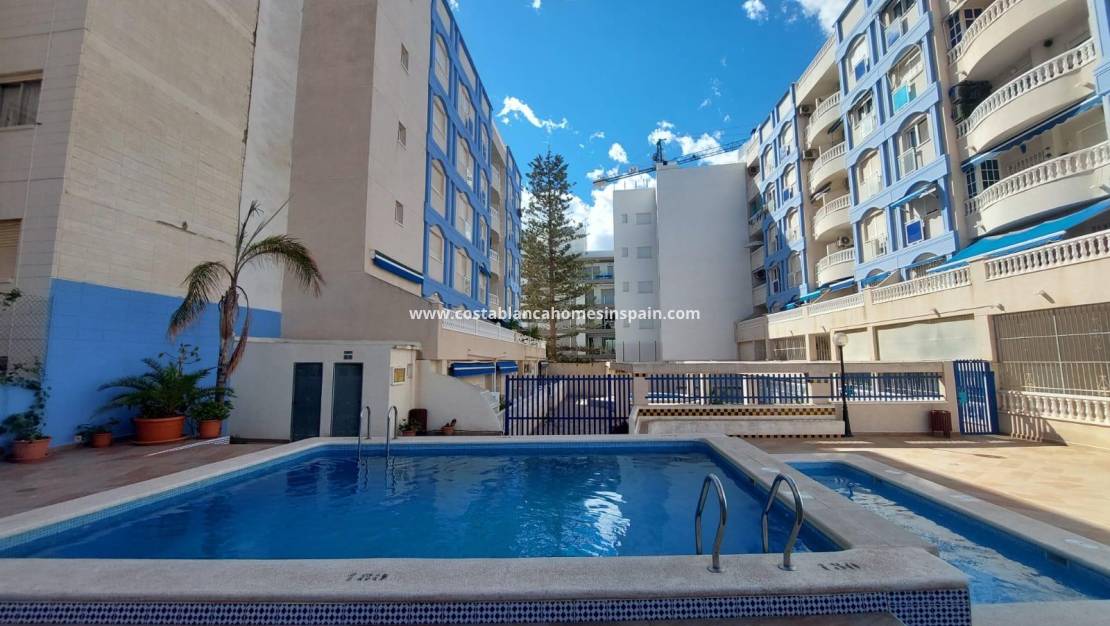 Revente - Ground Floor - Torrevieja - Playa de los Locos