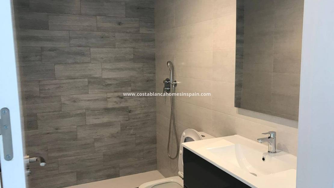 Revente - Semi - Detached Villa - Daya Vieja