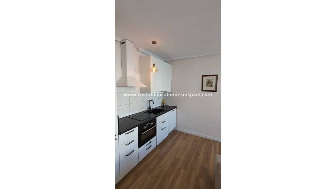 Revente - Semi - Detached Villa - La Florida