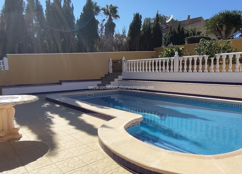 Revente - Semi - Detached Villa - LOS BALCONES
