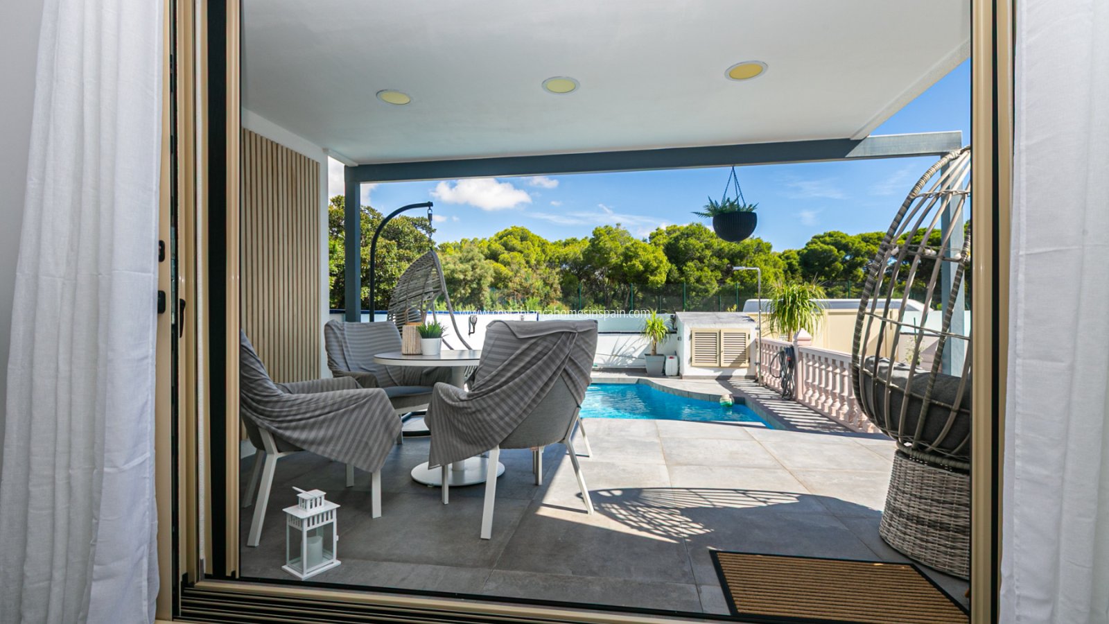 Revente - Semi - Detached Villa - Mil Palmeras - Riomar