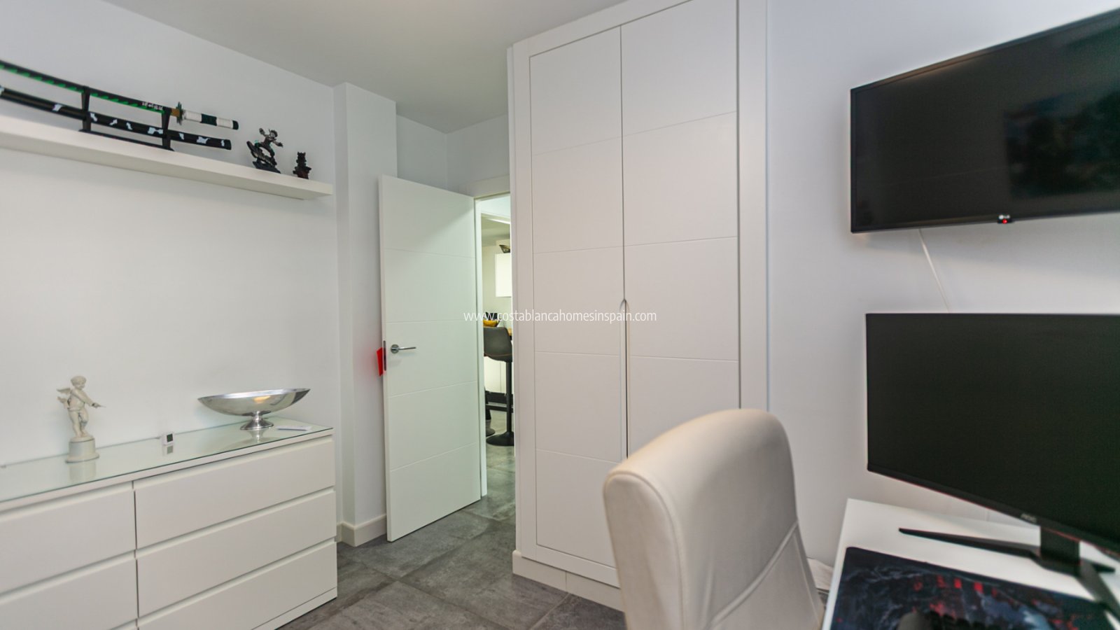 Revente - Semi - Detached Villa - Mil Palmeras - Riomar