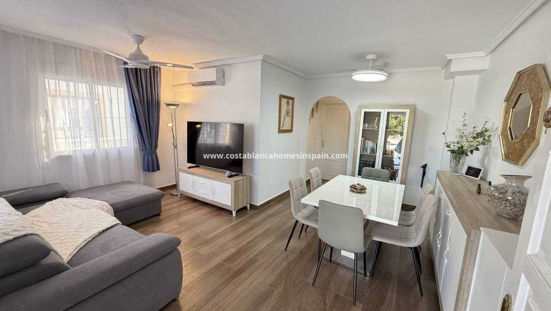 Revente - Semi - Detached Villa - Orihuela Costa - La Zenia