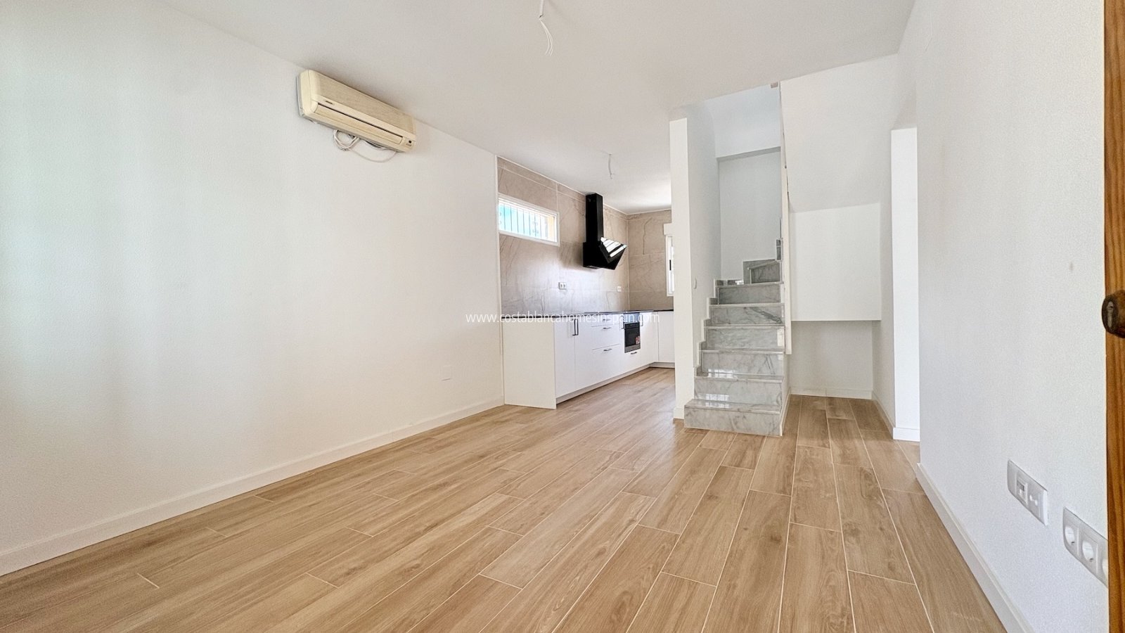 Revente - Semi - Detached Villa - Orihuela - Los Balcones