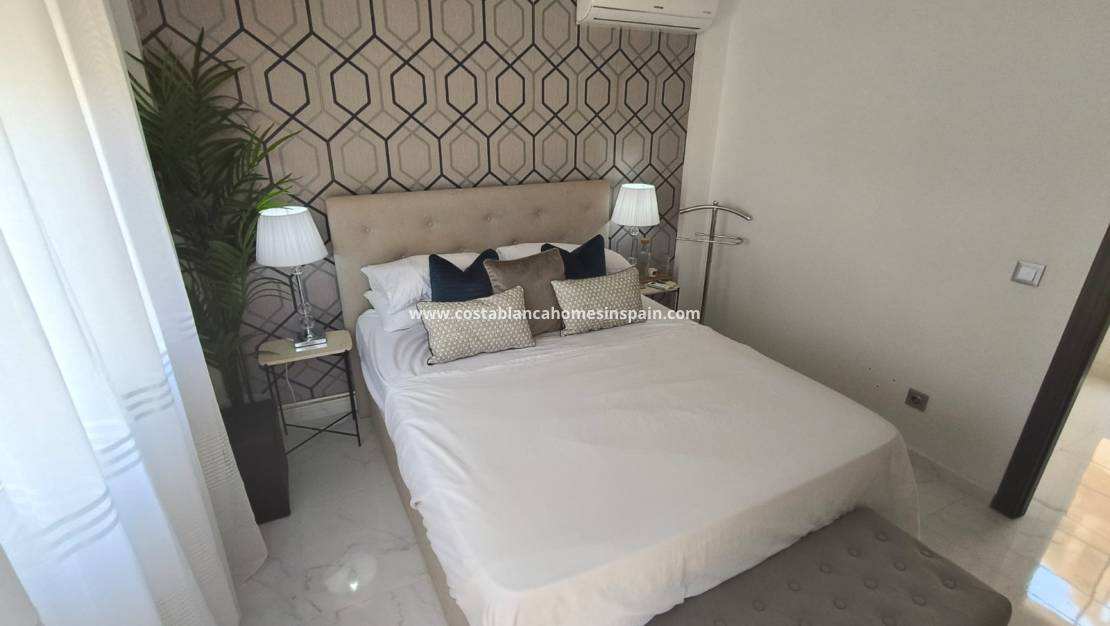 Revente - Semi - Detached Villa - Playa Flamenca - Costa Blanca South