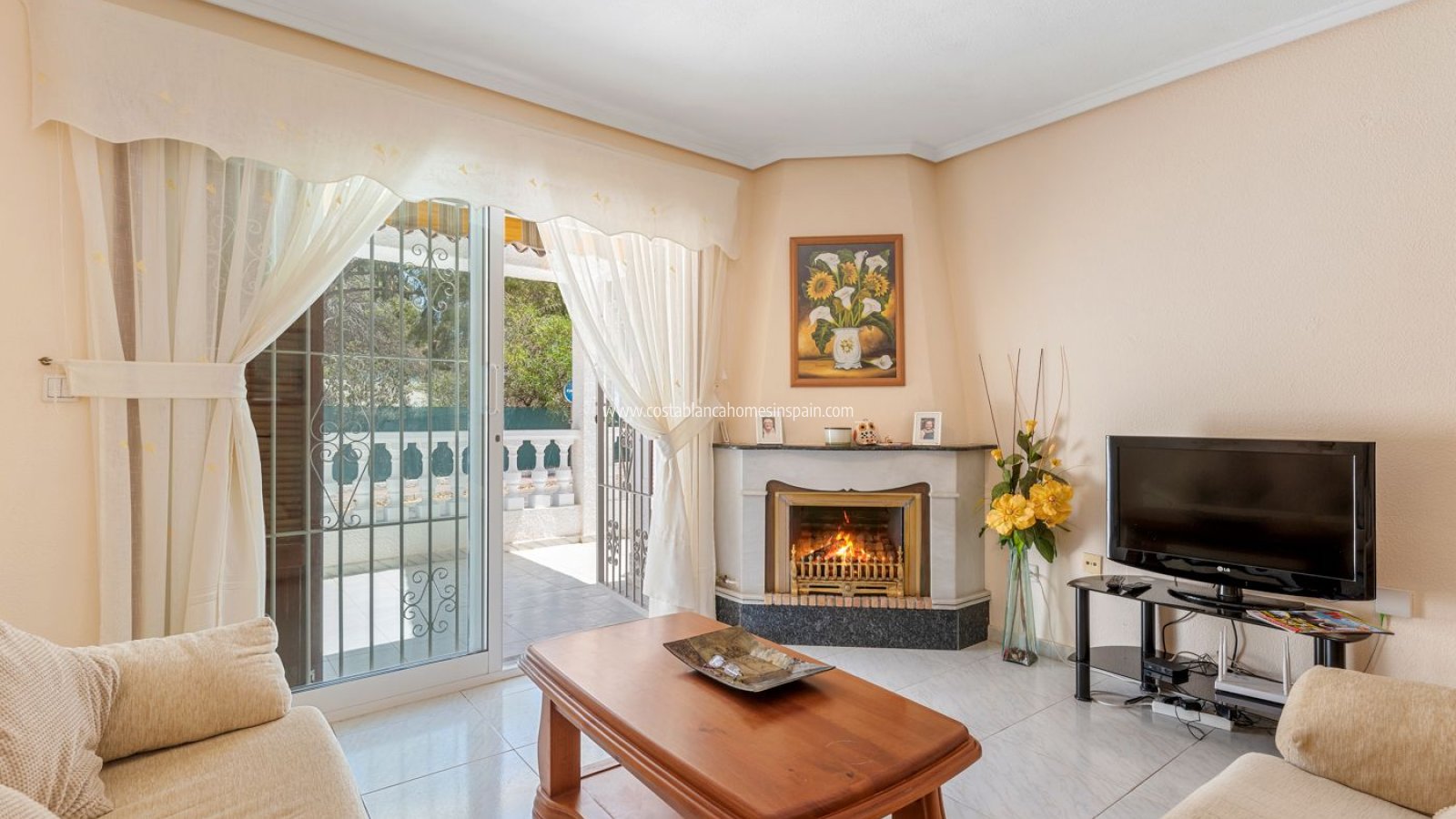 Revente - Semi - Detached Villa - Punta Prima