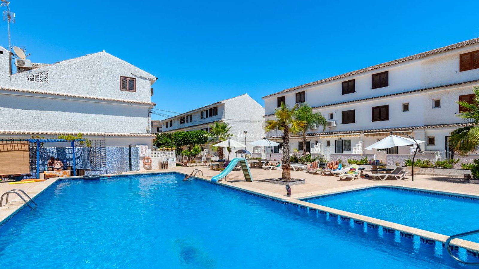 Revente - Semi - Detached Villa - Punta Prima