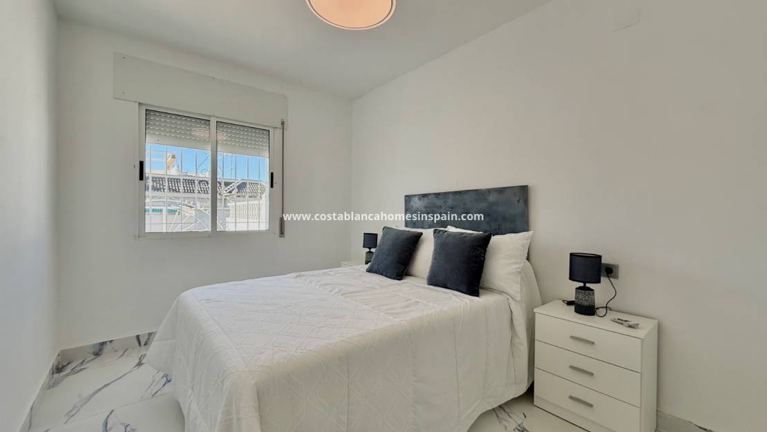 Revente - Semi - Detached Villa - Torrevieja - El chaparral