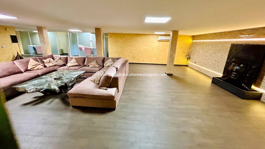 Revente - Semi - Detached Villa - Torrevieja - La Mata